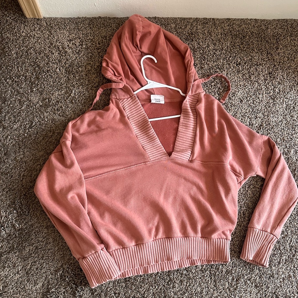 aerie Cropped Hooded Sweatshirt in Dusty Rose